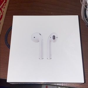 AirPods